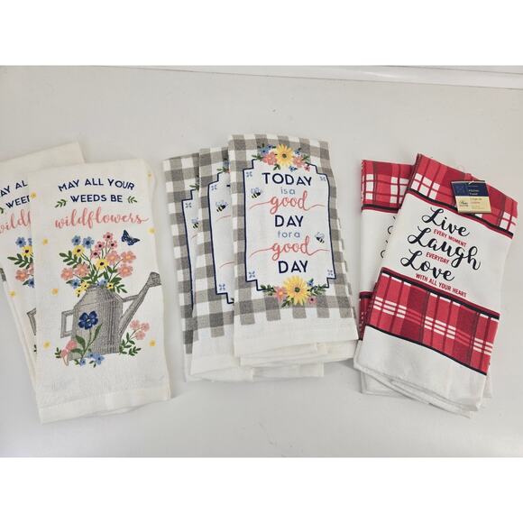 Lot of 7 Decorative Kitchen Towels – Wildflower, Plaid, Quote Patterns - Picture 1 of 6